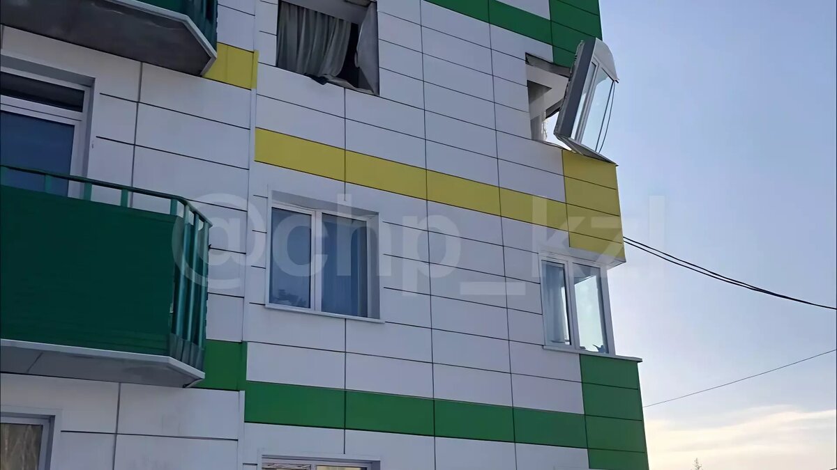     Сегодня в поселке Хову-Аксы Чеди-Хольского кожууна произошел взрыв бытового газа в многоквартирном доме.