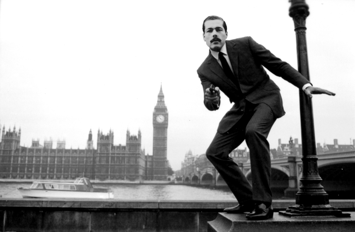 Джон Ричард Лукан на пробах Джеймса Бонда