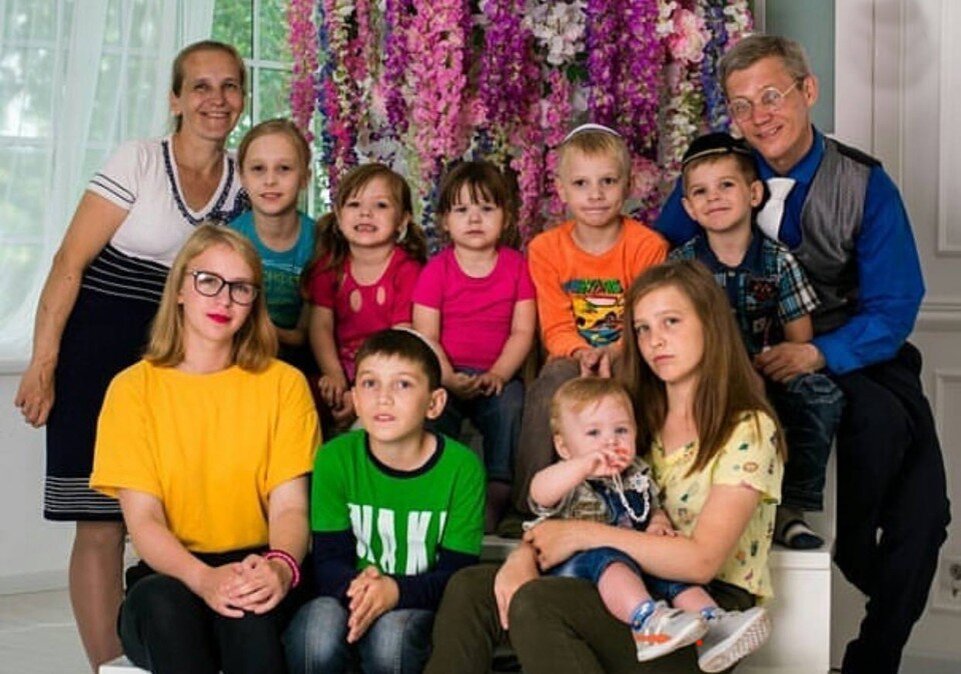    Вторую семью Авраам завел, когда Вера лежала в больнице. Фото из личного архива героини публикации