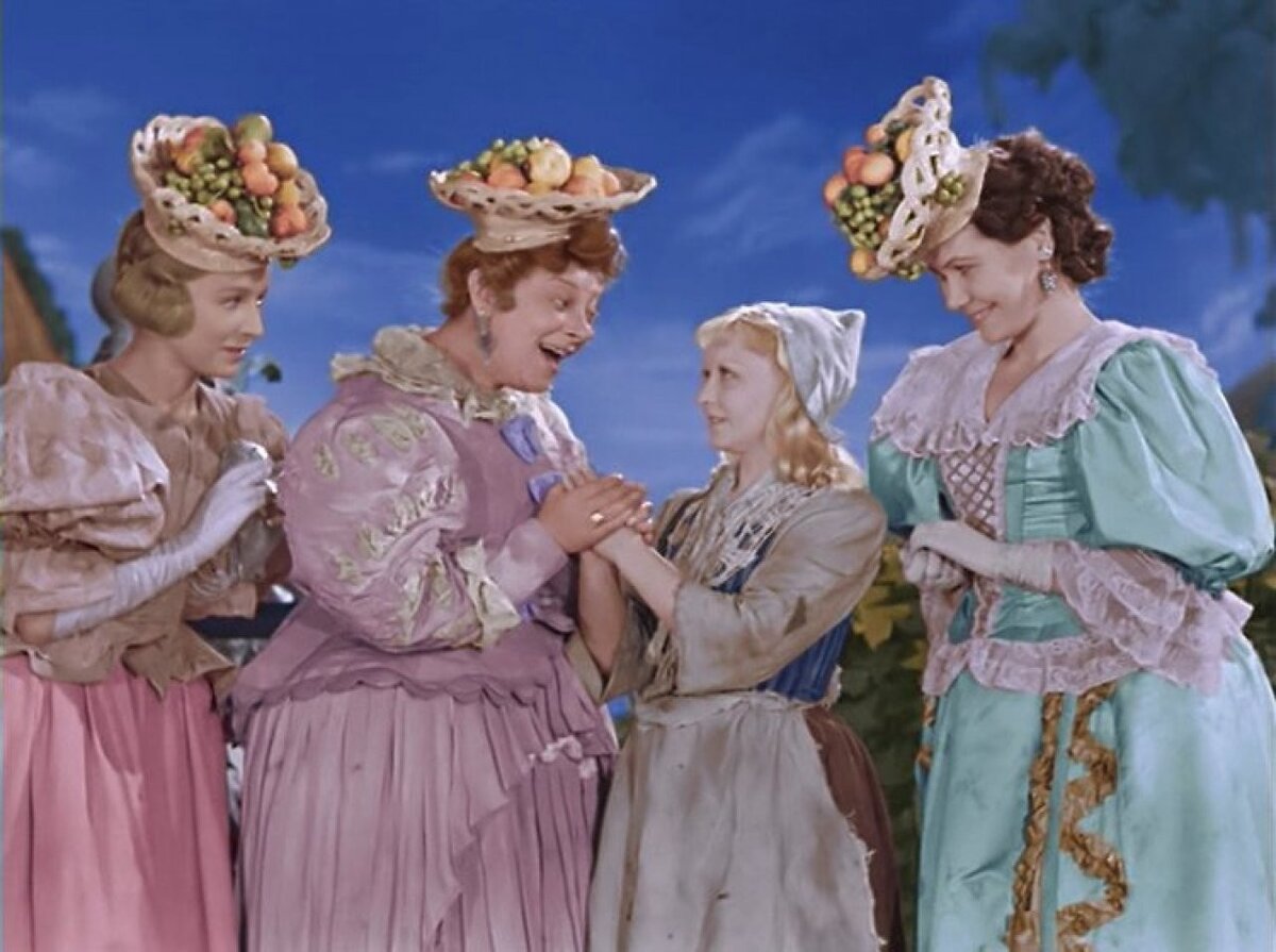 Мачеха (Фаина Раневская) и её дочери