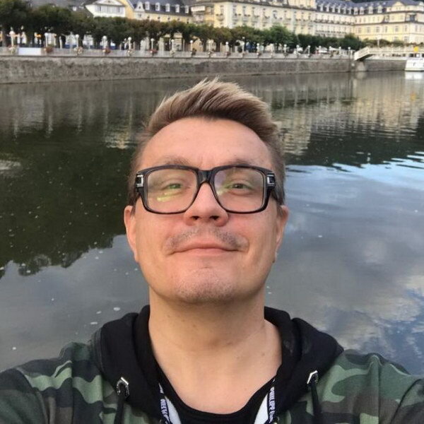     «Пятница!» запускает сериальный продакшн «3 студия»