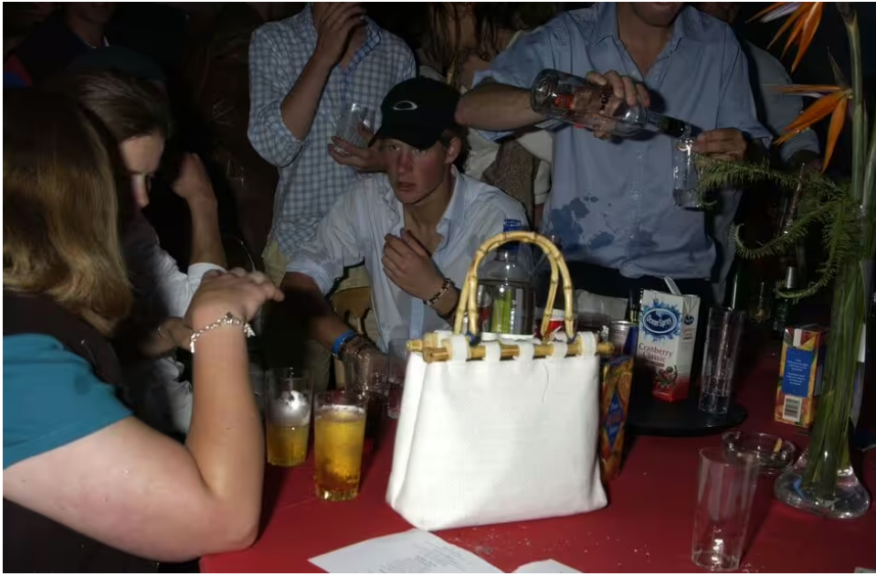 Добавьте описание