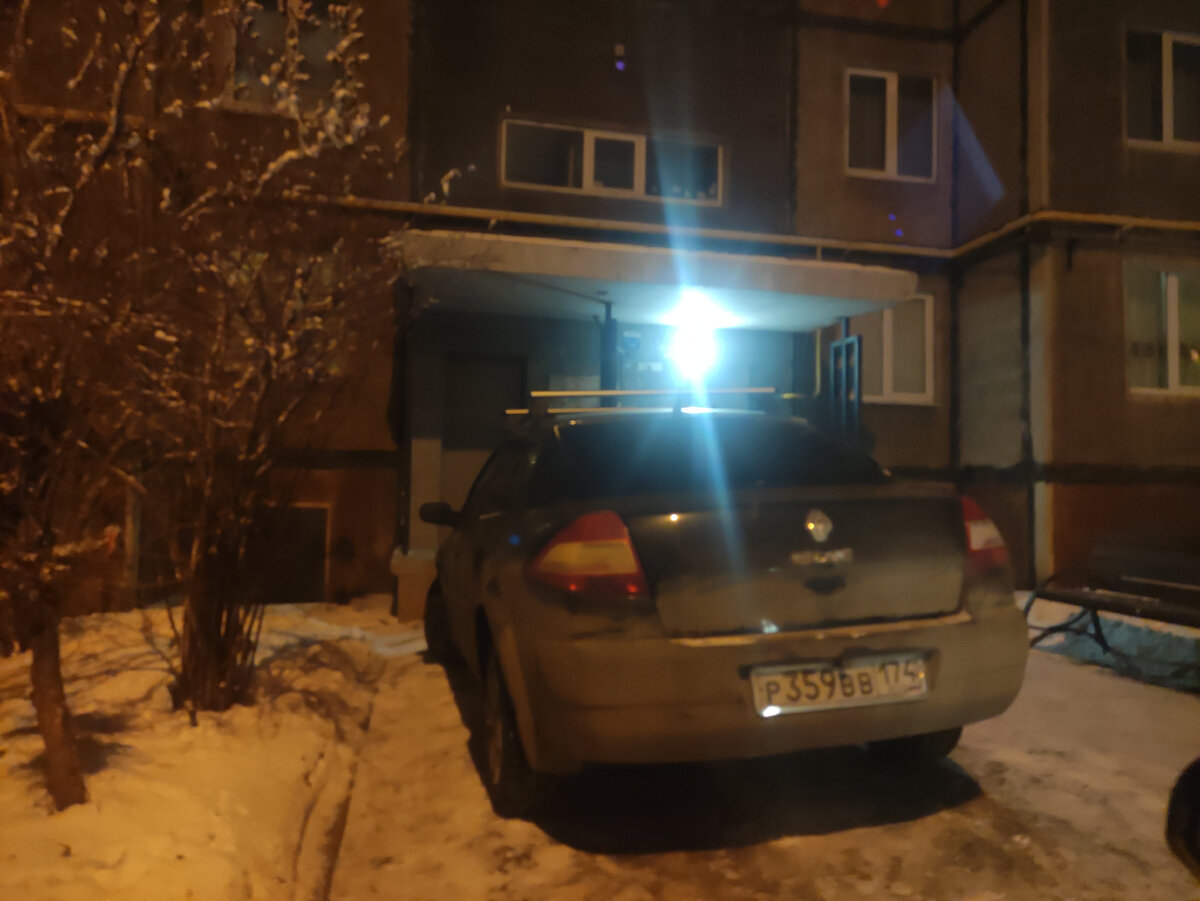 Сотрудник автомойки показал, как научить автохама парковаться правильно ...