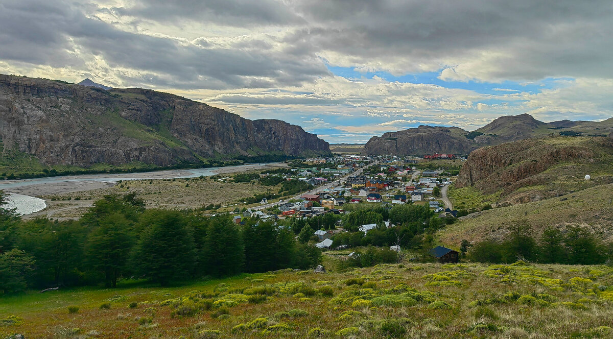 Вид на Эль Чальтен с тропы на Фицрой