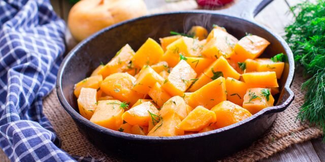 Жареная репа с укропом..