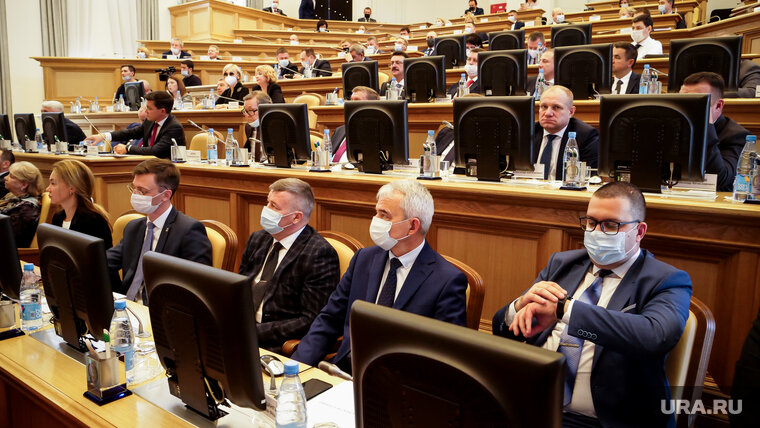    Депутаты пропускают заседания комитетов из-за простуды (архивное фото)