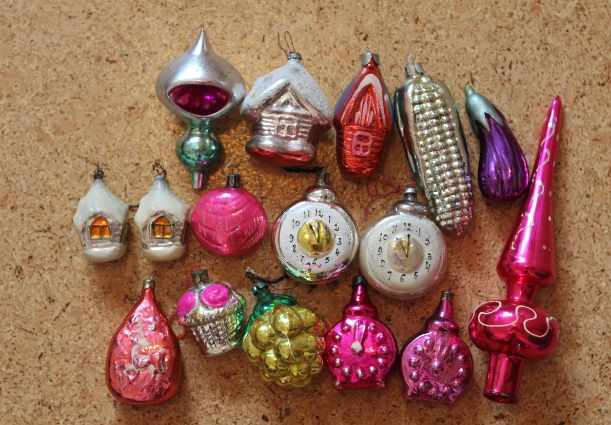 Советские новогодние игрушки. Советские елочные игрушки. Советские новогодние игрушк. Советские новогодние игрушки. Советские новогодние игрушки.