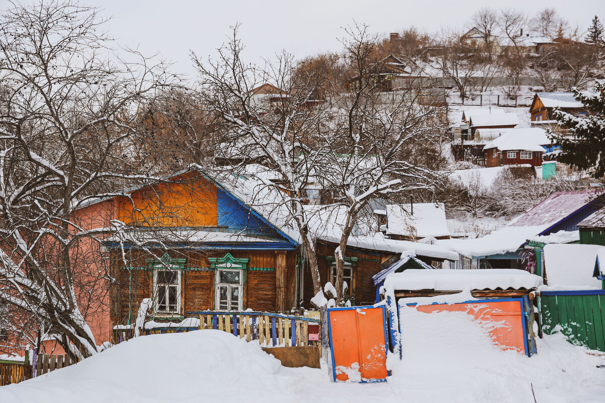 Несмотря на зимнее бесцветье, здесь полно ярких красок. Фото: Тимур Шарипкулов