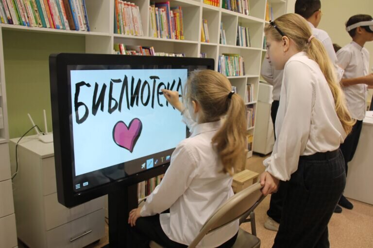    В Оренбуржье работают 24 модельные библиотеки нового поколения Кристина Просвиркина