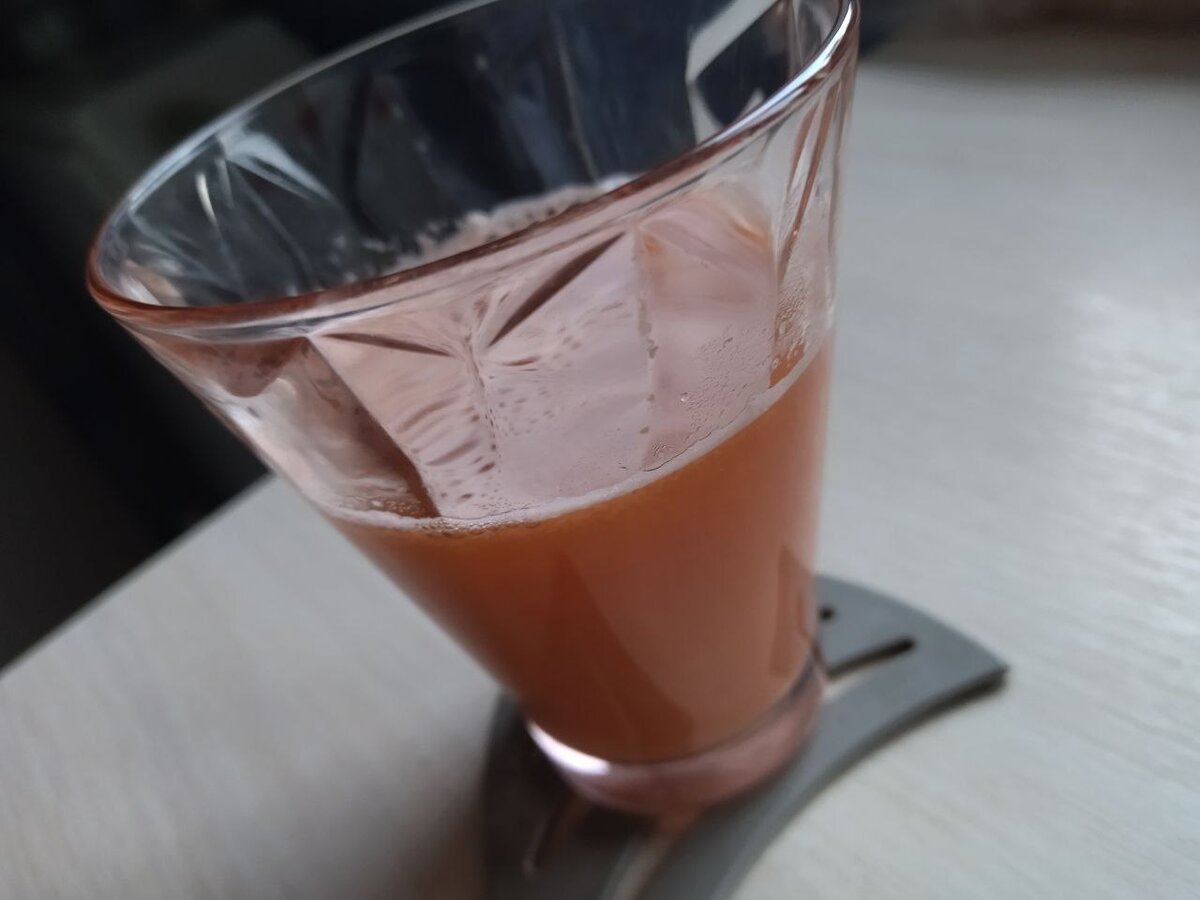 Разбавленный водой сок.