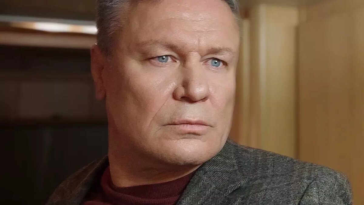     Известный актер, уроженец Нижегородской области Олег Тактаров рассказал о секретном упражнении для мужчин. Информацией он поделился на своей странице в соцсетях, опубликовав видео из спортзала.