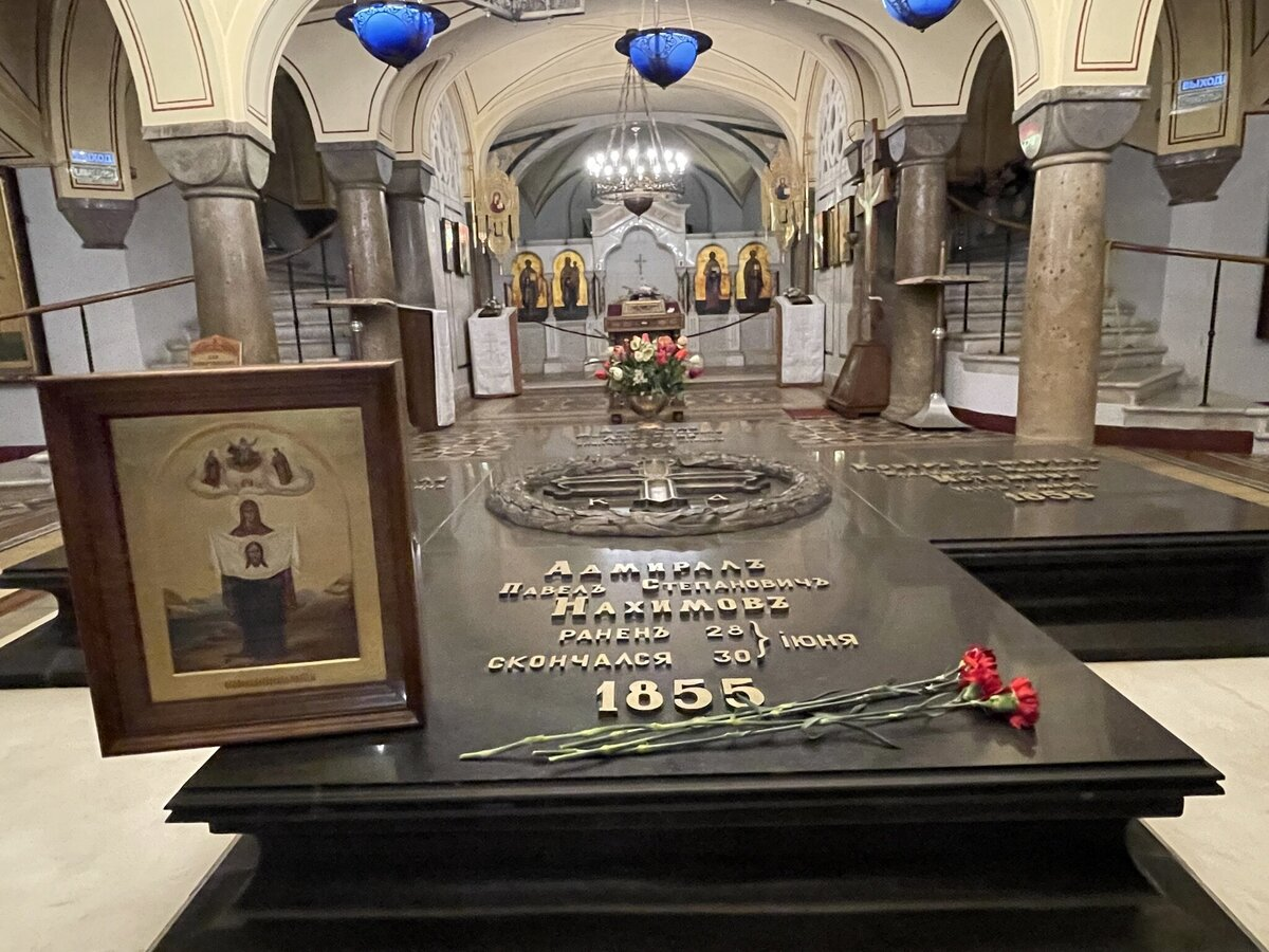 82 день Миссии Мира. 20.09.2023г Крым, Севастополь. Крестный ход с иконой в Никольский храм к месту упокоения легендарного Адмирала Нахимова.