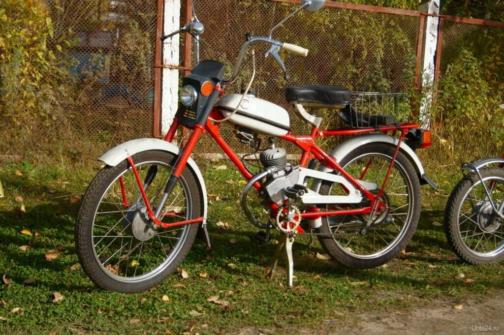 Советский мопед Рига 11