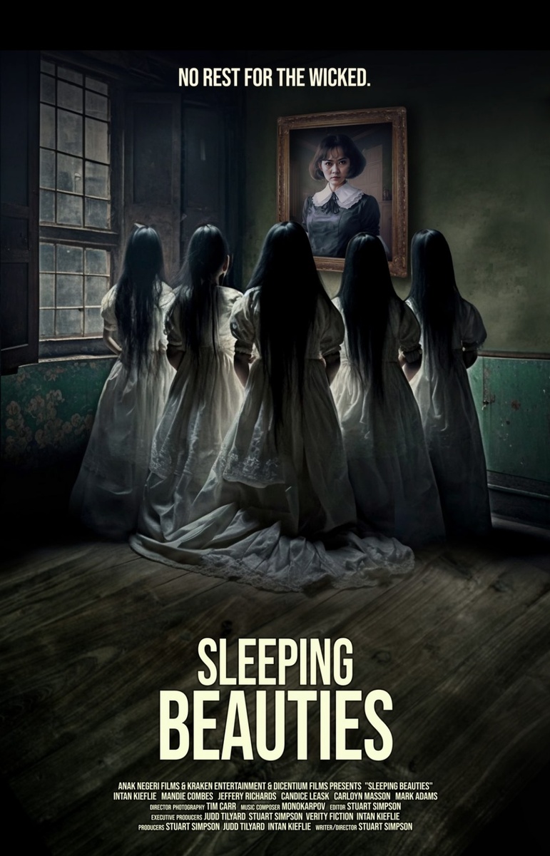 Недавно потерявшая мужа беременная женщина устраивается горничной в старый мрачный дом. Незадолго до этого, желая увидеть покойного супруга, она вместе с медиумом провела обряд и приоткрыла дверь в мир духов.