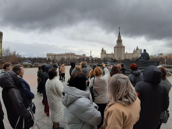    Прогулка по Москве