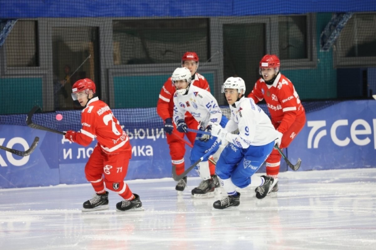    Игра завершилась со счёто 6:5 в пользу «Енисея».