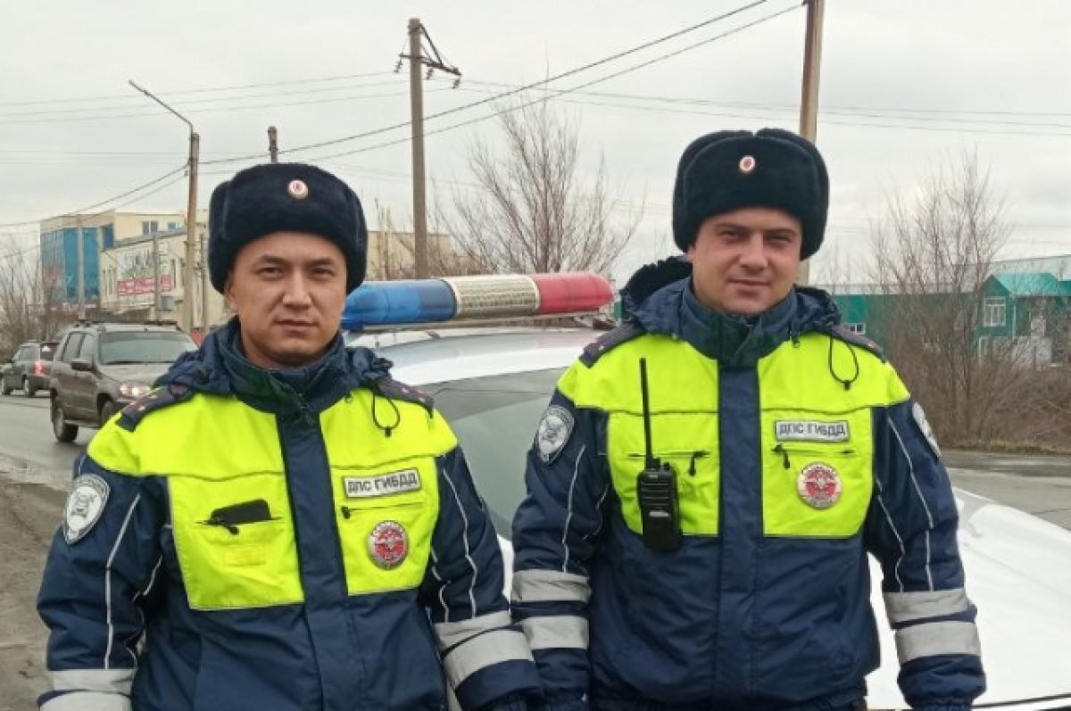    В Орске сотрудники ГАИ спасли женщину от необдуманного поступка.