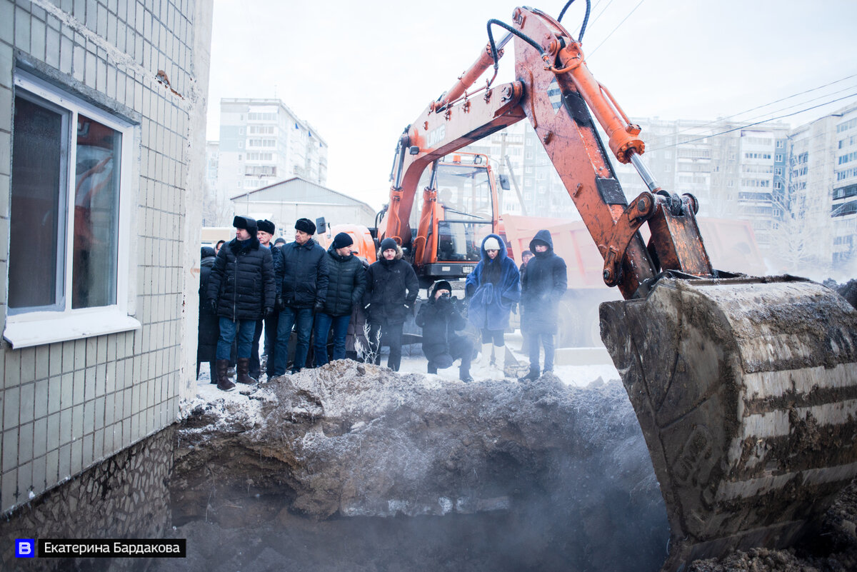 Власти: виновные в аварии на улице Бирюкова в Томске возместят жильцам  ущерб | Вести-Томск | Дзен