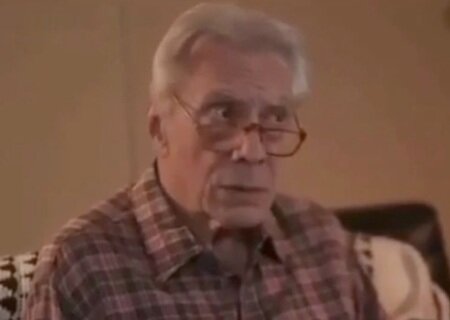    Геронтократия на марше. Внуки советуют своему дедушке в 96 лет баллотироваться в президенты