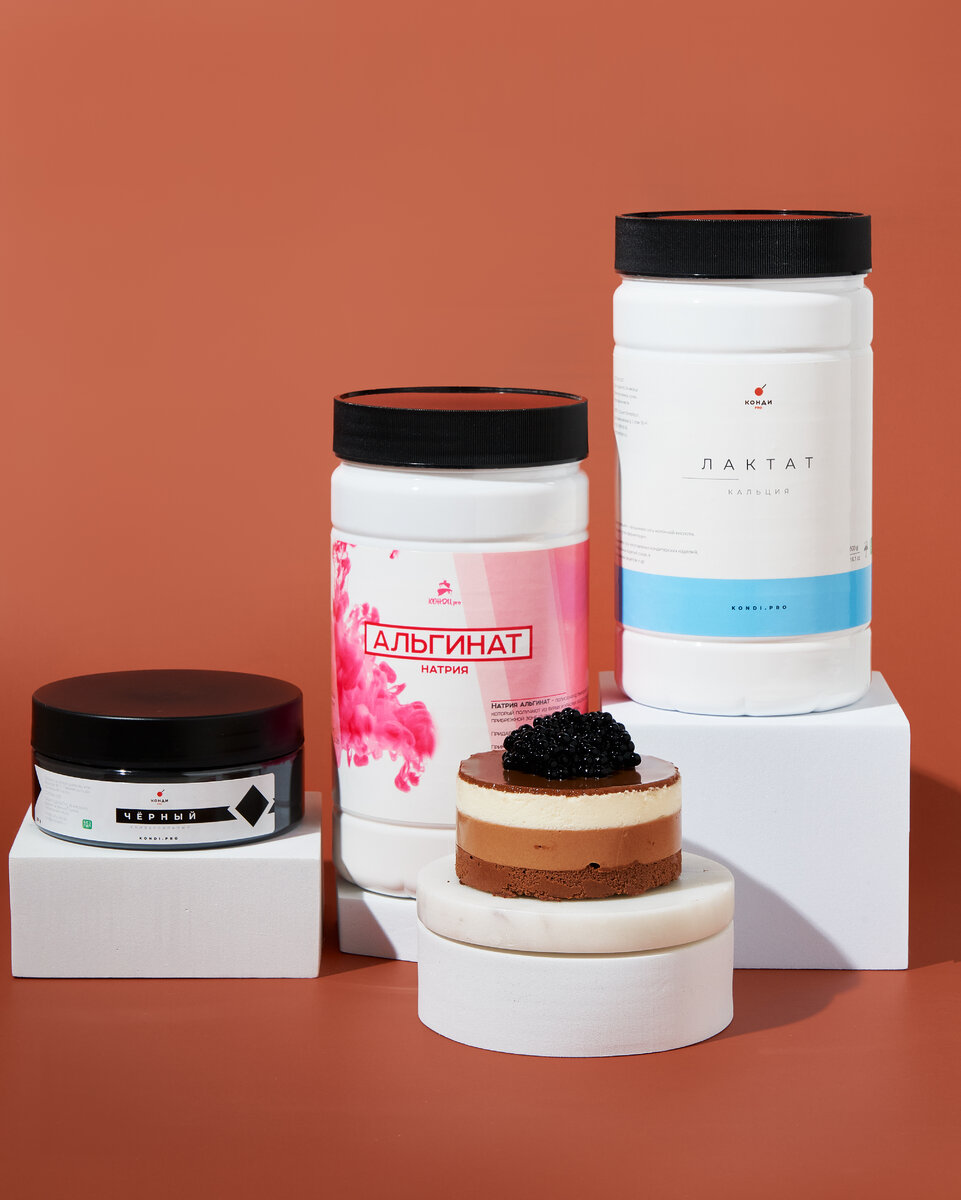 Икра из альгината натрия и лактата кальция на десерте