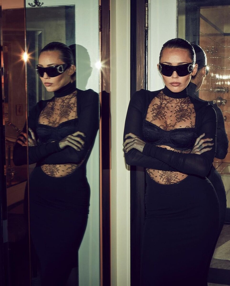  Кто, как ни наши селебрити, обожают шикарную одежду? Они покоряют, изумляют и радуют прекрасными образами.-17