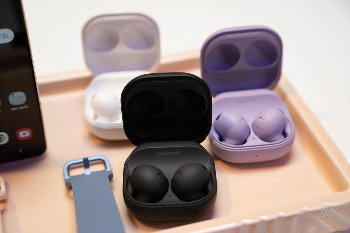 Nothing buds 2. Samsung Galaxy Buds 2022. Samsung Galaxy Buds 2 Pro. Наушники Samsung Galaxy Buds 2 Pro. Samsung Buds Pro 2 2022.