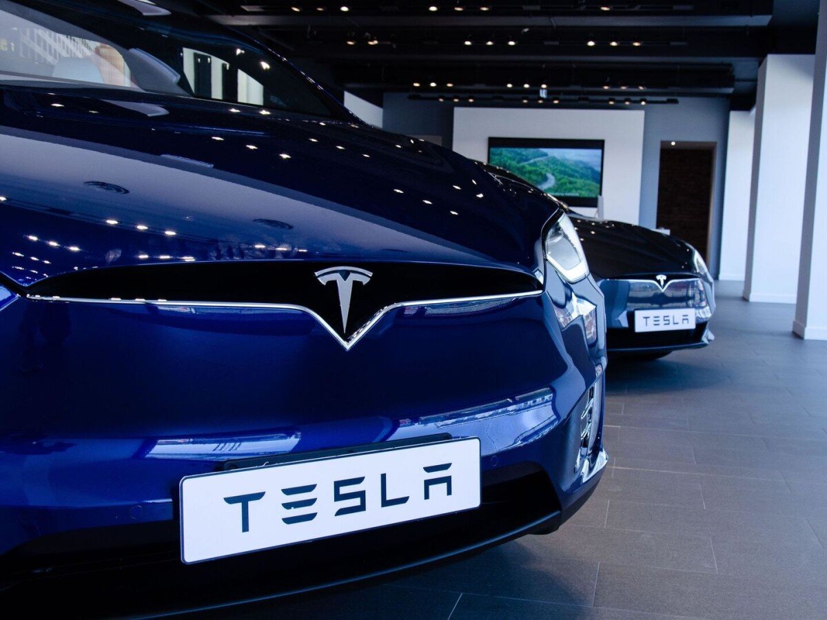    Tesla возглавила рейтинг самых ненадёжных машин в Германии