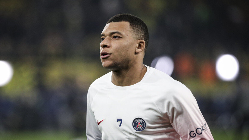   globallookpress.com Panoramic/Keystone Press Agency