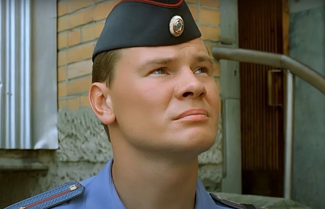 заколдованный участок робак. сериал участок хали гали. актер снимавшийся в участке. томас джейн. анатолий журавлев жмурки.