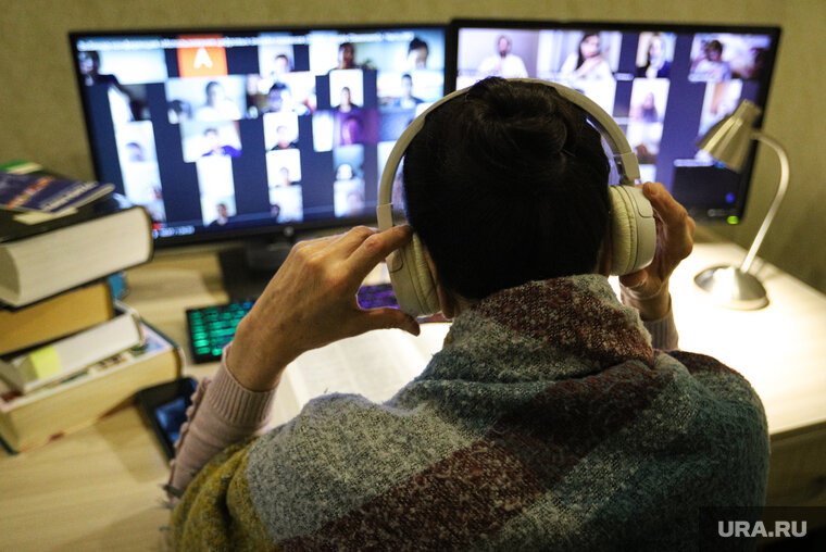    Родители учеников просят четкой организации обучения на дистанте