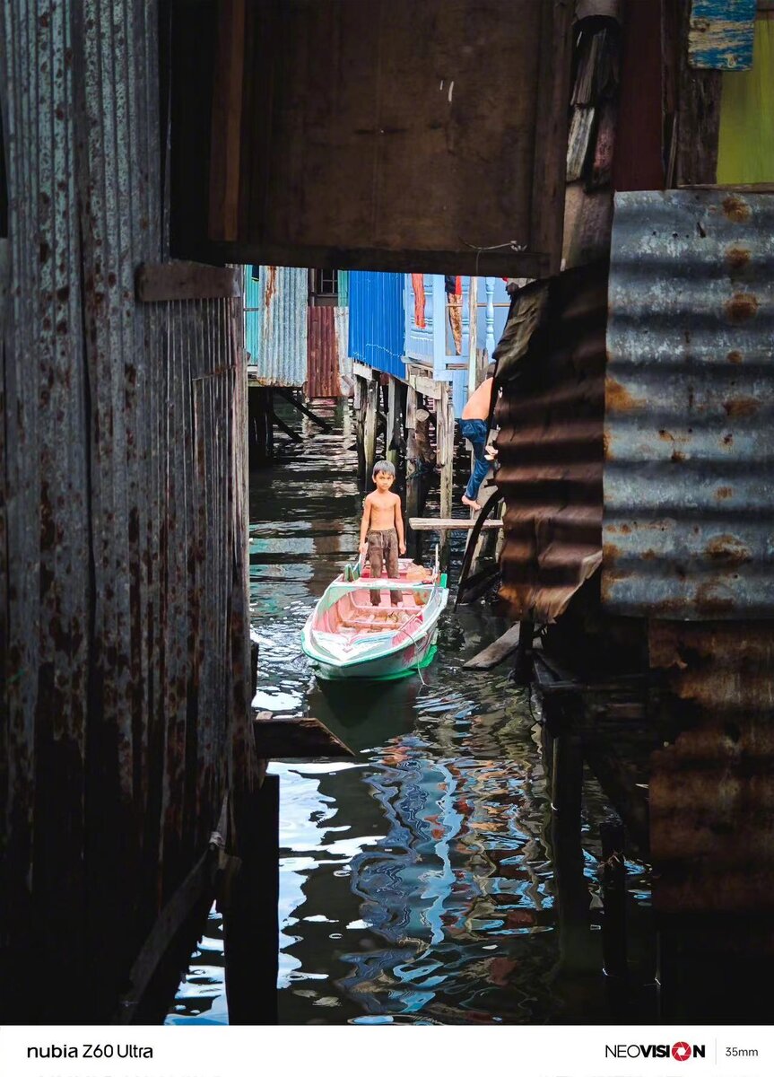   📷
