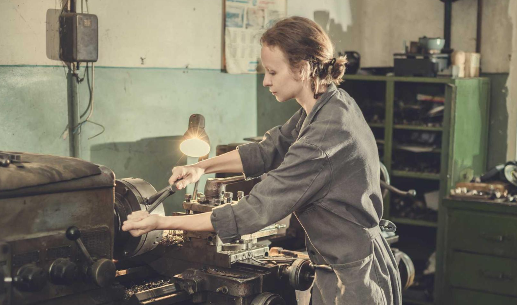 В СЛУЖБЕ ЗАНЯТОСТИ МОСКВЫ СООБЩИЛИ О ВОСТРЕБОВАННОСТИ ПРОФЕССИЙ СЛЕСАРЯ ...