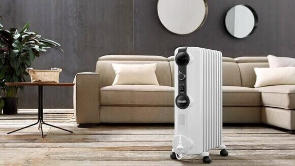 
Масляный обогреватель нагревает помещение медленно, но равномерно.