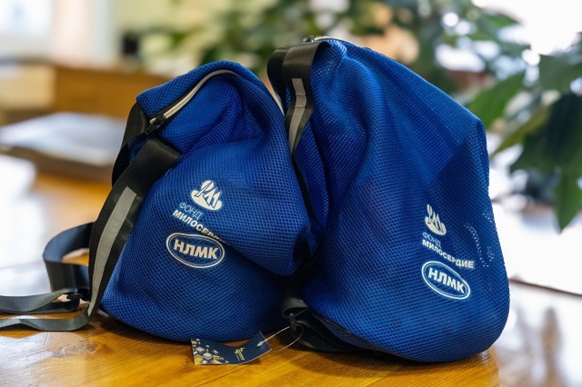    На «ВИЗ-Стали» порадуют детей новогодними подарками