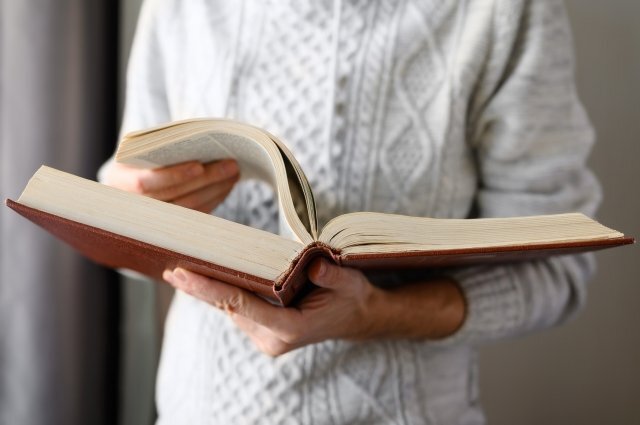    Откуда пошло выражение «на нет и суда нет»?