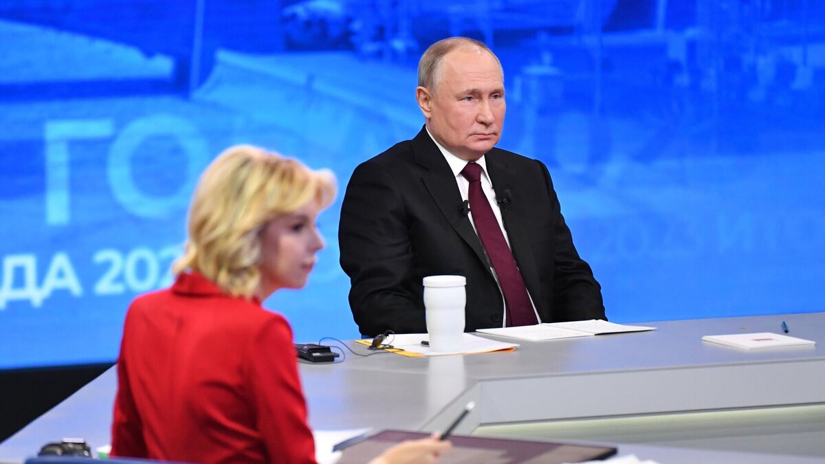 Холодный взгляд усталого Путина