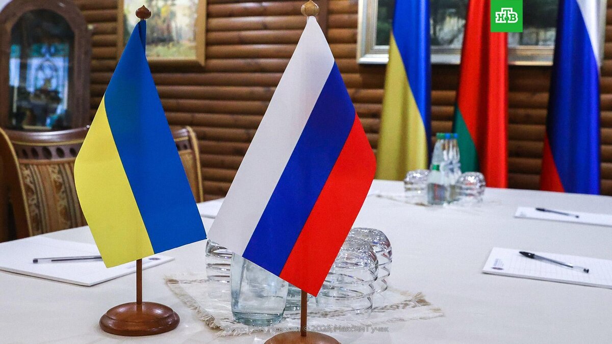    Песков назвал нереалистичным план США о переговорах на условиях Киева