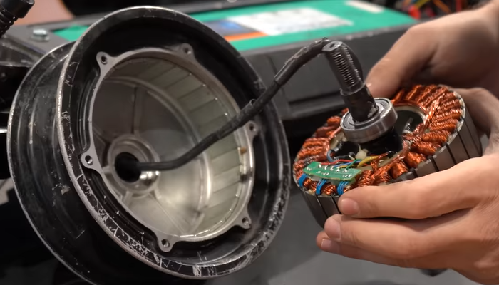 Фото 2. Вытащили ротор из мотор-колеса