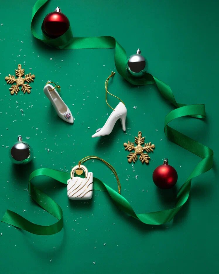    Мультибренд NO ONE выпустил набор фарфоровых елочных игрушек (фото 1)