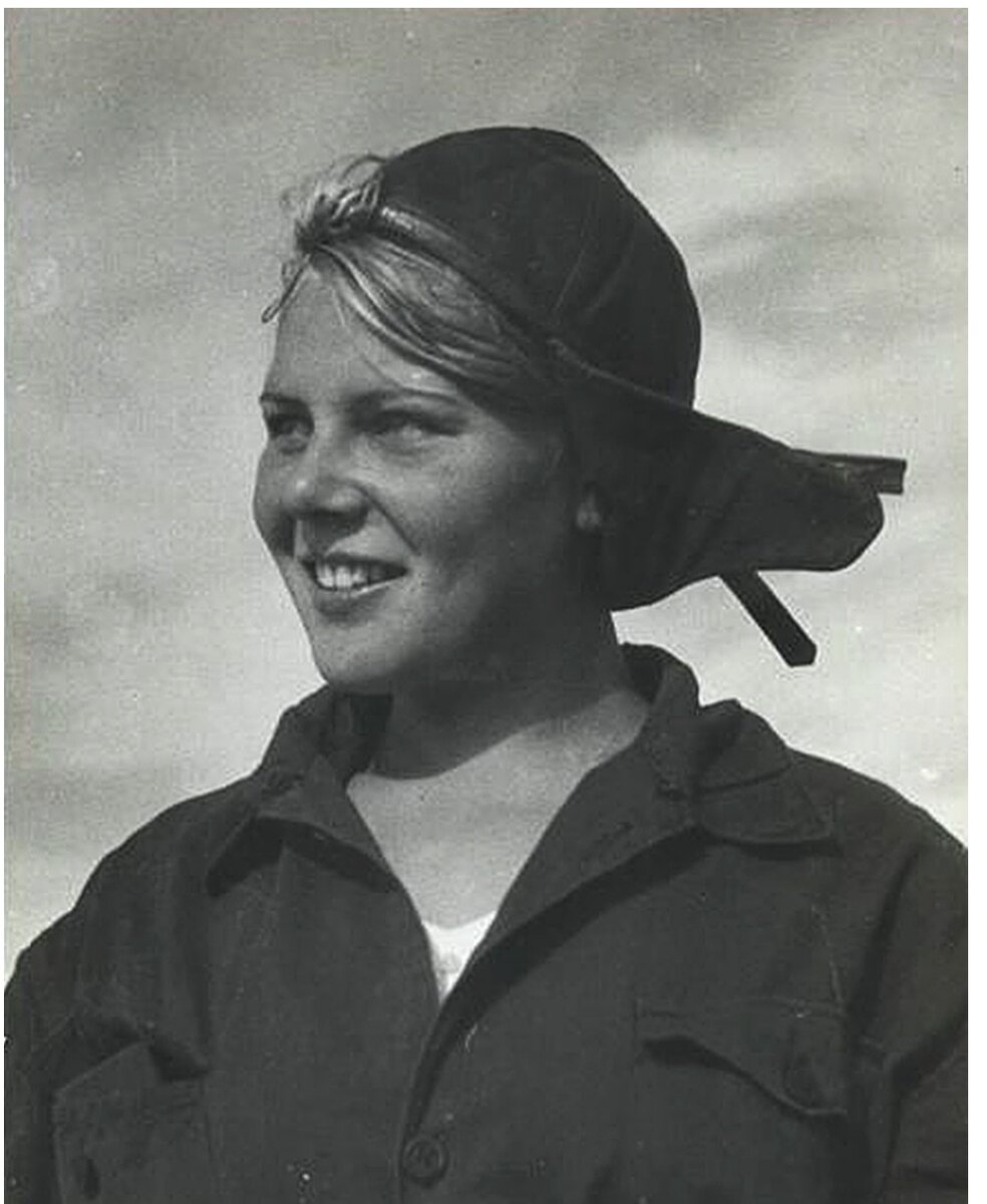 Советские женщины. Советские женщины 50-х годов. Советские женщины. Советские женщины. Советских женщин 31.