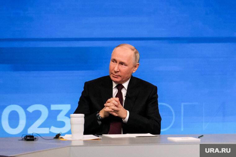    Владимир Путин отреагировал на 67 вопросов от жителей со всей страны