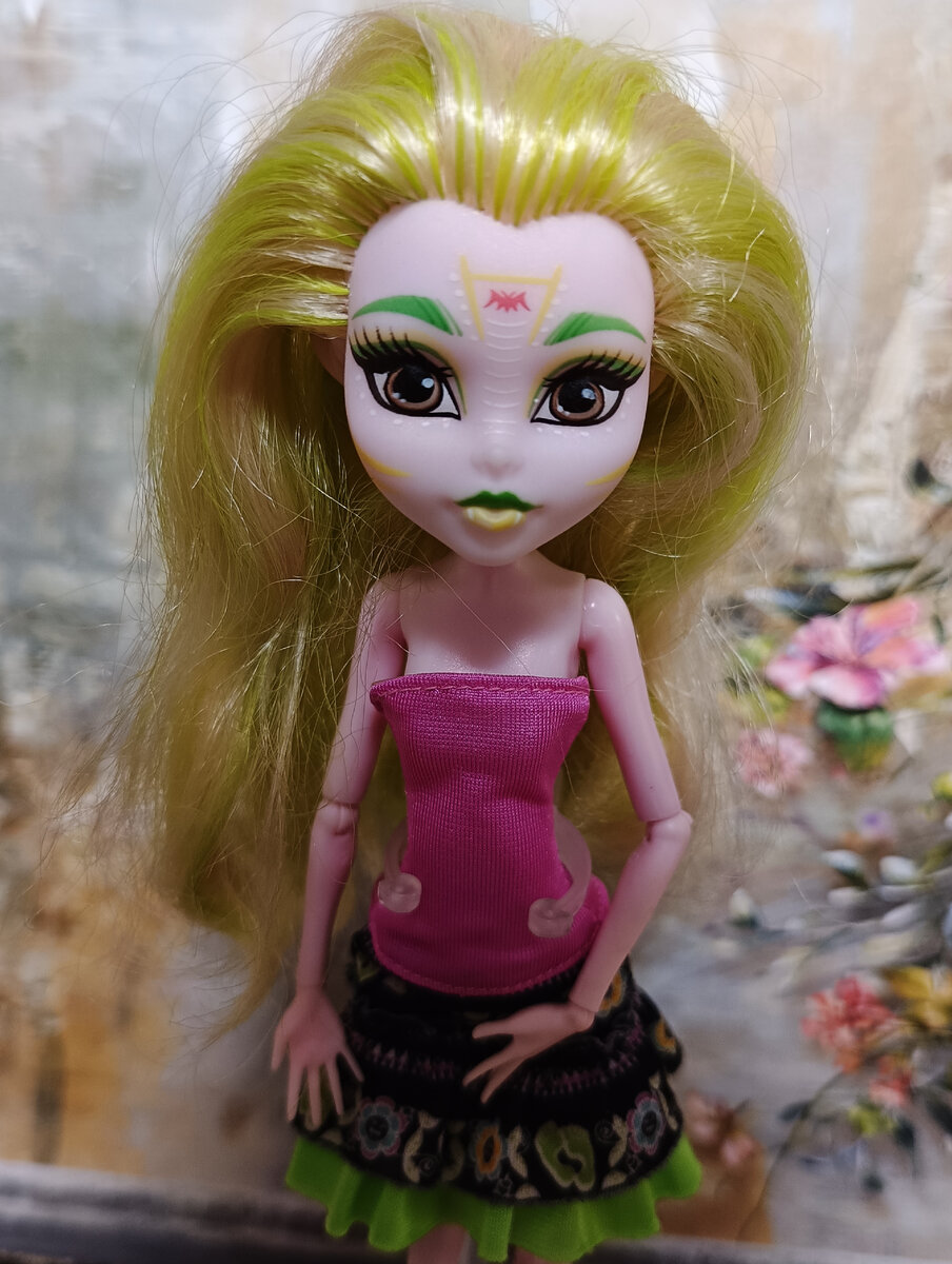 Купить куклы Monster High в интернет магазине centerforstrategy.ru
