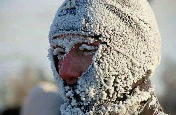 Казахстан опять оказался не готов к зиме. Аварии  на ТЭЦ по всей стране и это при том, что в некоторых  районах термометры показали минус 42 градуса. Мороз заставил поджать  хвосты  местным русофобам.
