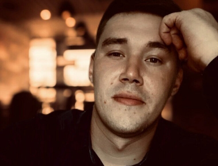    Егору Перминову 30 лет, депутатом он был в 2017—2022 годах