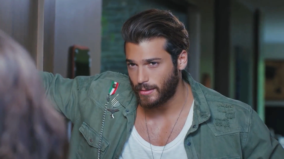 Кадр из сериала 