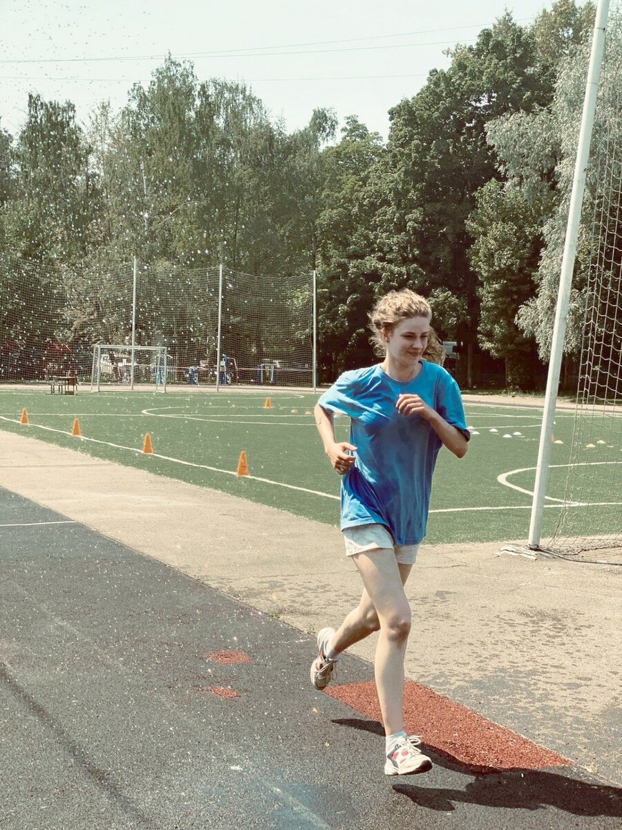 Мария ходила на дополнительные занятия по физкультуре 