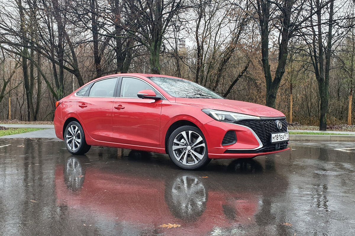 Changan Eado Plus. Фото CarExpert.ru