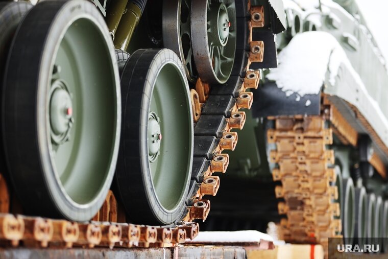    На свердловском предприятии «Курганмашзавода» набирают учеников для ремонта БМП