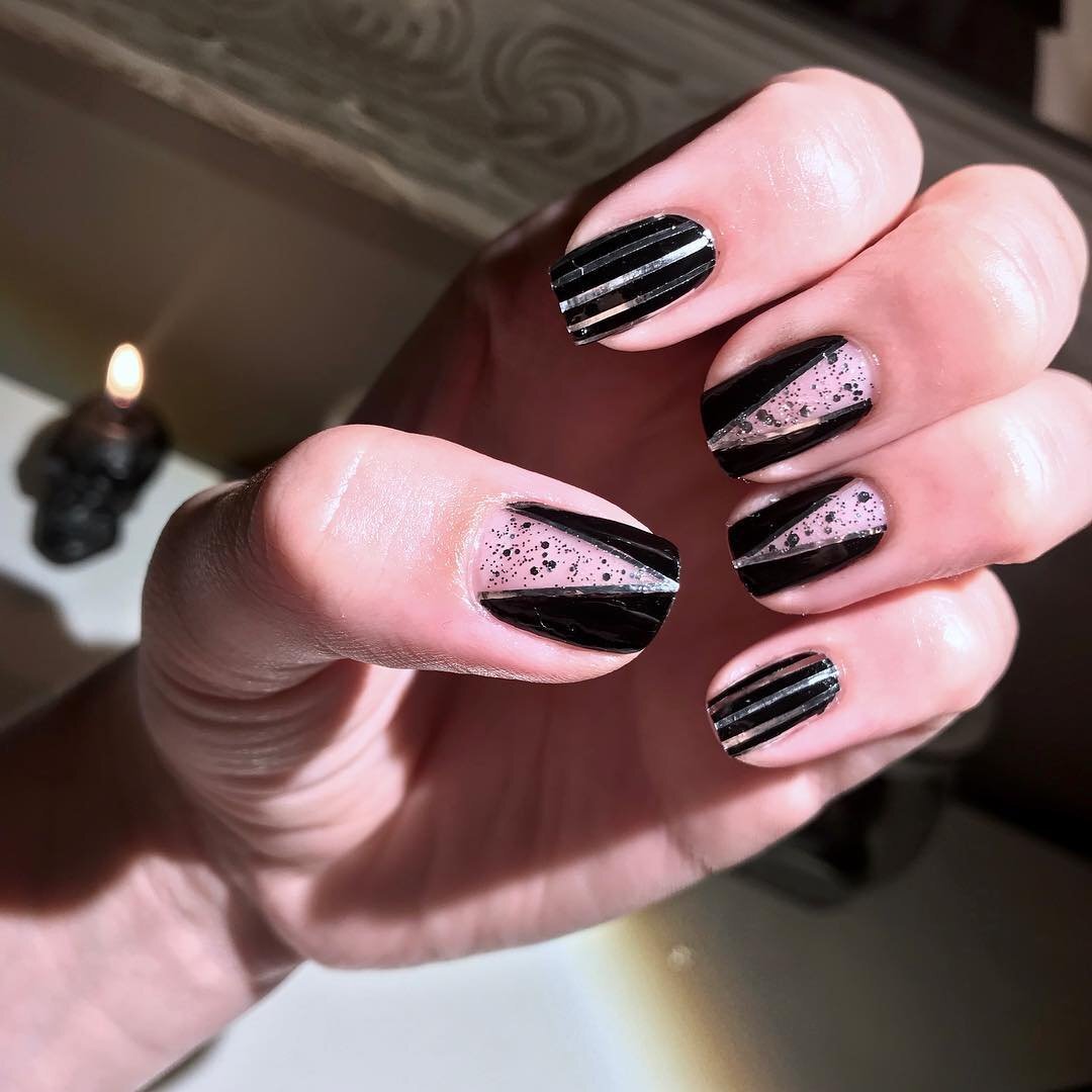 маникюр из аккаунта Nails_by_syd
