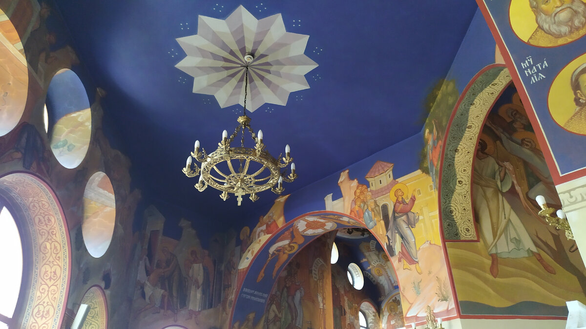 Собор Рождества Христова в Мытищах.